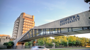 Đại học Hofstra