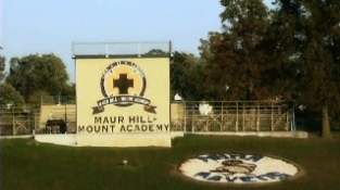 Trường trung học nội trú Maur Hill - Mount Academy