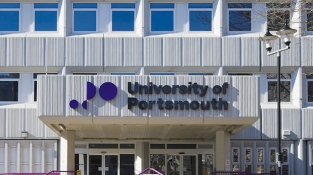 Lý do nên chọn Đại học Portsmouth tại Anh