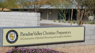 Trường Phổ thông Paradise Valley Christian Preparatory