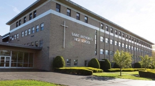 Saint Anthony High School [Amerigo]: THPT hàng đầu New York với chi phí linh hoạt