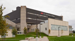 Trường St. Lawrence College - Cơ hội thực tập hưởng lương
